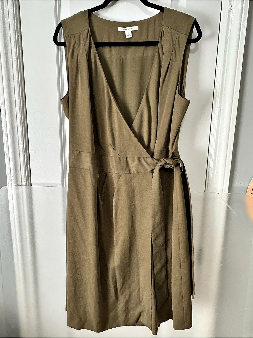 Banana Republic Wrap Mini Dress olive green Size 14 Like New